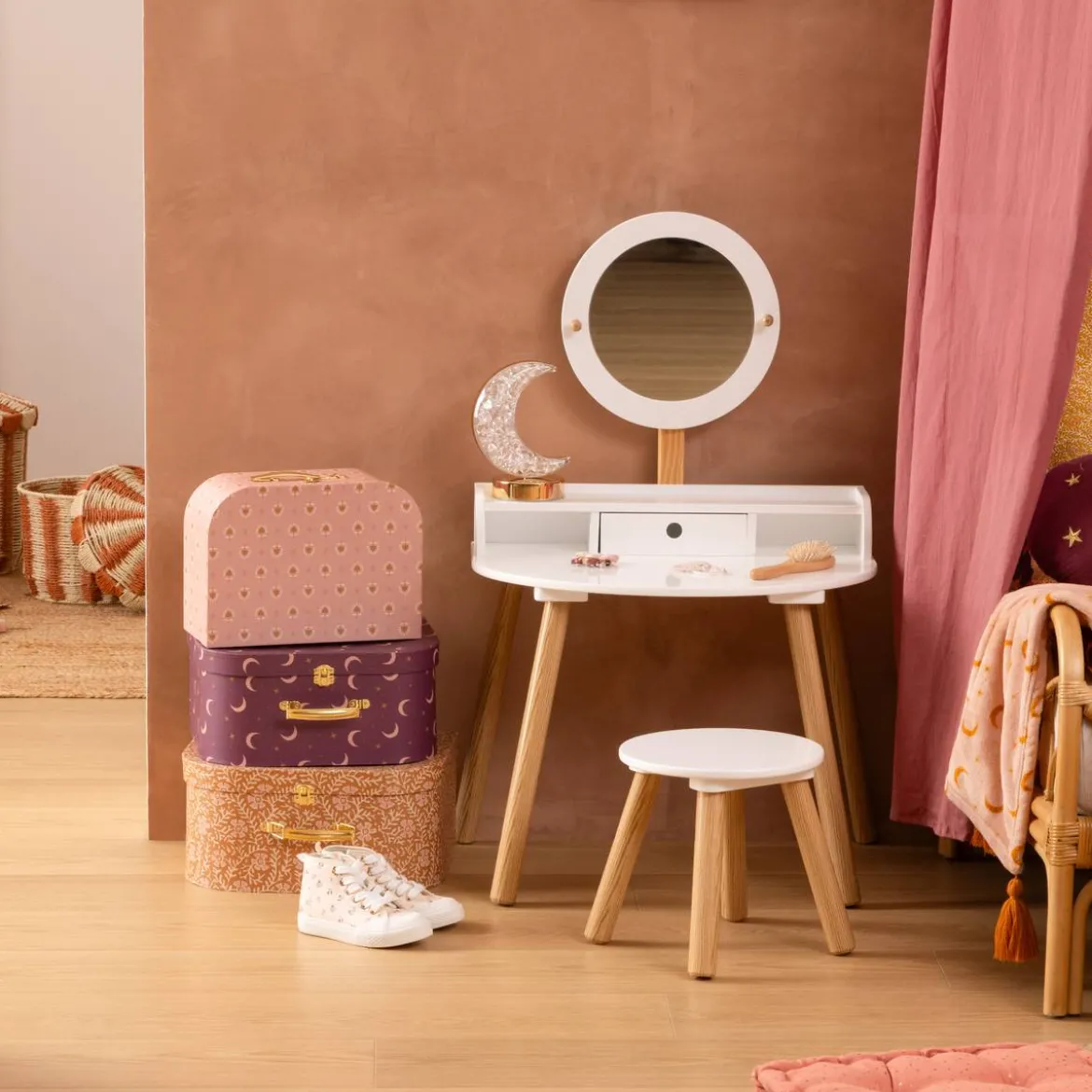 Coiffeuse et tabouret enfant "Bella"