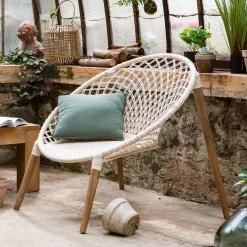 Fauteuil "Raina"