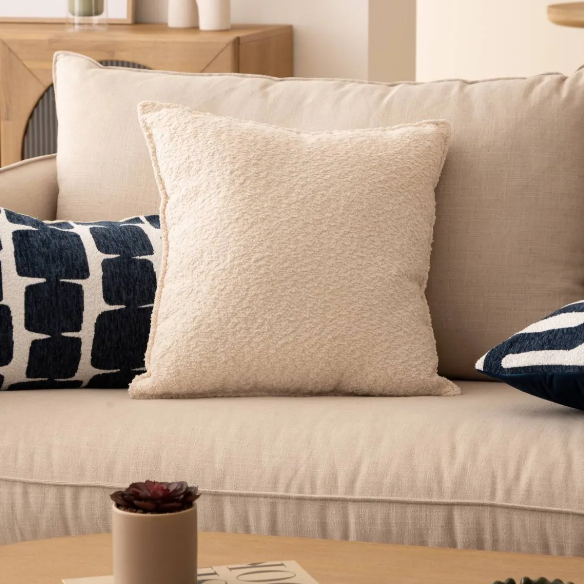 Housse de coussin "Jeni", chenille