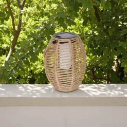 Lanterne d'extérieur solaire 
