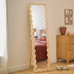 Miroir sur pied