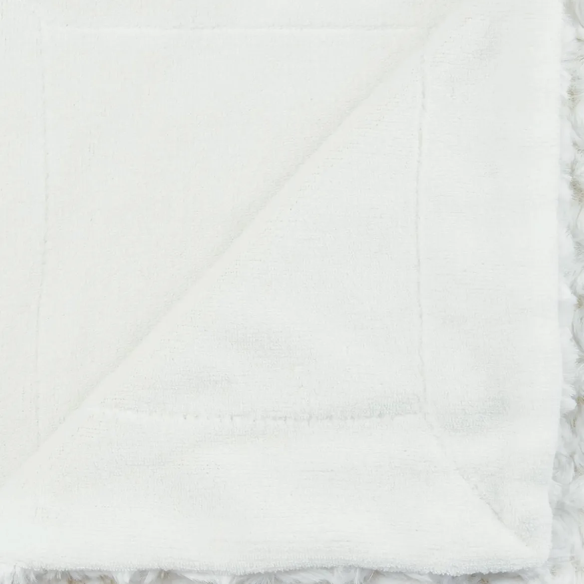 Plaid "Bouclette" fausse fourrure