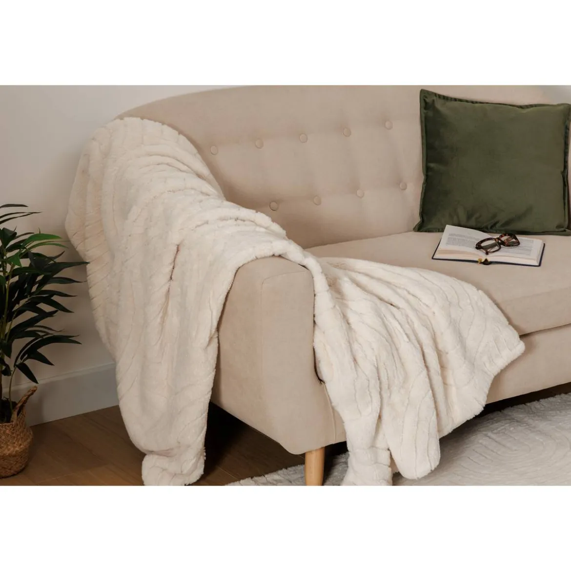 Plaid fausse fourrure jacquard "Arka"