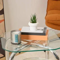 Plante artificielle en pot 