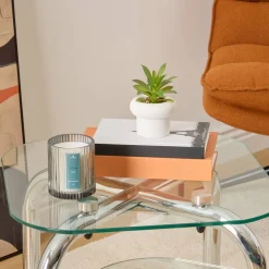 Plante artificielle en pot 