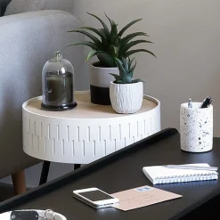 Table d'appoint coffre 