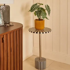 Table d'appoint 