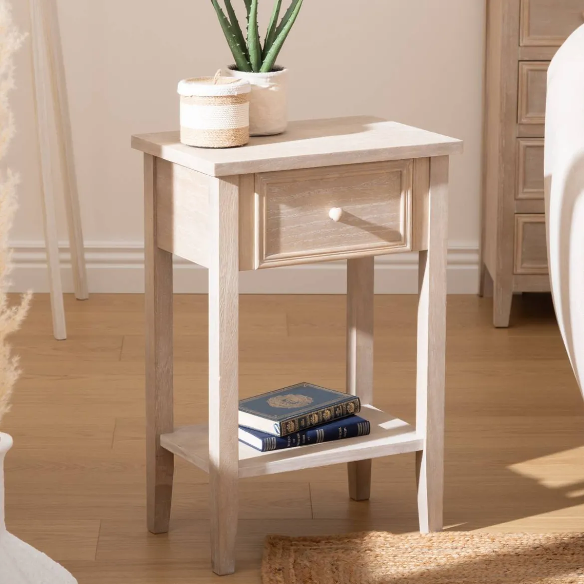 Table de chevet "Charme"